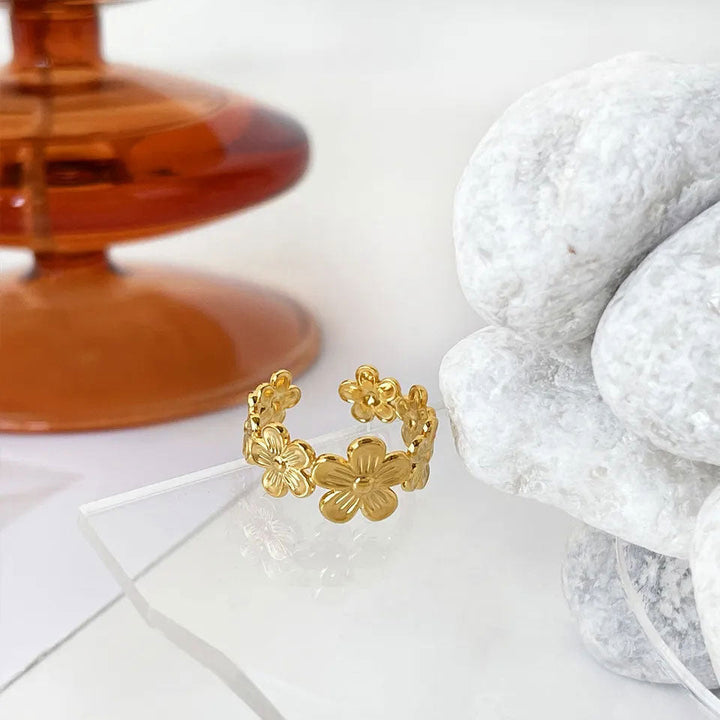 Thalireine | Anello in Oro 18K